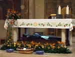 Le spoglie sotto l'altare maggiore del Santuario