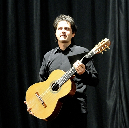 'Più artisti per tutti', il 16 aprile gli Amici della Musica di Lucera ospitano Luciano Pompilio