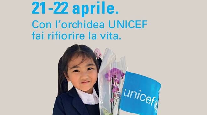 A Lucera in piazza Matteotti ed al Duomo l'Orchidea per i Bambini 2018 campagna UNICEF 'Bambini migranti e rifugiati'